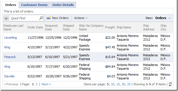 Customers page with 3 child data views each in a tab underneath the master data view with Classic layout.